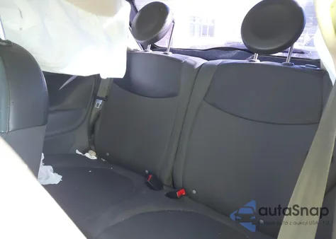 2013 Fiat 500 Pop z USA, uszkodzony, nr VIN 3C3CFFARXDT640256